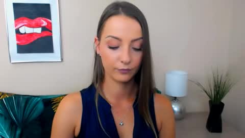 Snapshot of natalie_live chatting on 07-02-26, 06:19 NatalieSexy online show from 07-02-26, 06:19