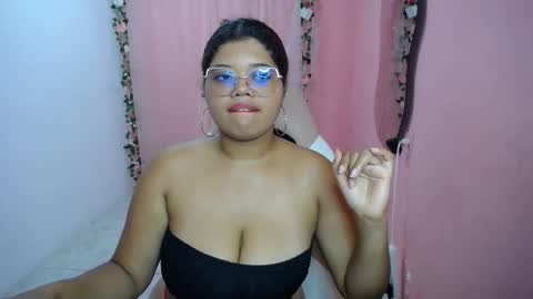 natalie_tits1 online show from 10-29-25, 09:38