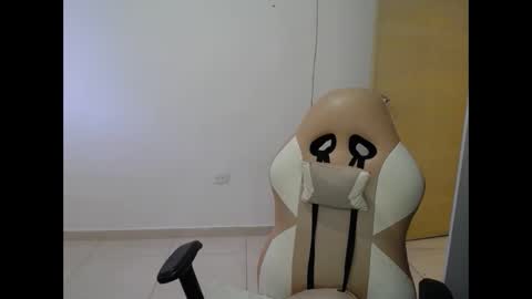 natalie_tits1 online show from 12-18-25, 08:15