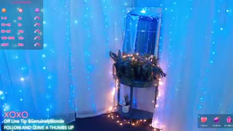 Snapshot of nataliebinx chatting on 07-08-26, 03:27 NatalieBinx Mr.D online show from 07-08-26, 03:27