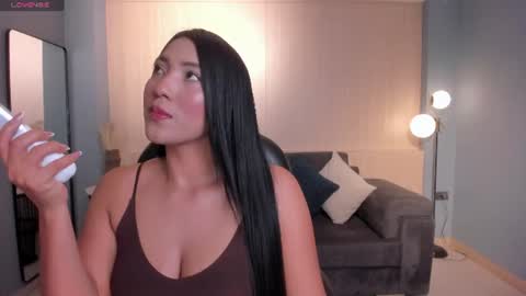 Snapshot of natalielewis_ chatting on 07-01-26, 11:56 Natalie Lewis online show from 07-01-26, 11:56