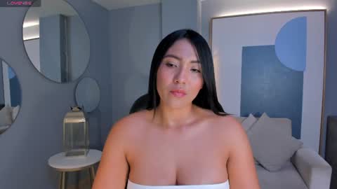 Snapshot of natalielewis_ chatting on 07-14-26, 10:54 Natalie Lewis online show from 07-14-26, 10:54