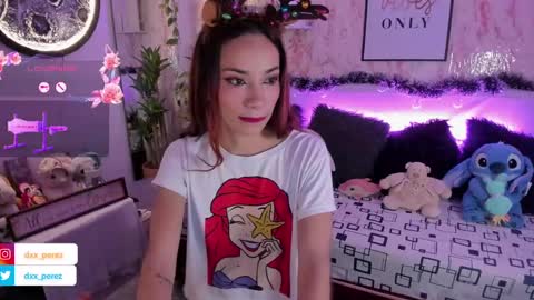 Snapshot of nataly_29 chatting on 12-30-24, 12:00 MissNatis online show from 12-30-24, 12:00