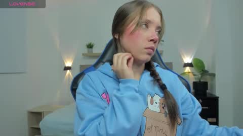 Nataly online show from 02-25-26, 01:59