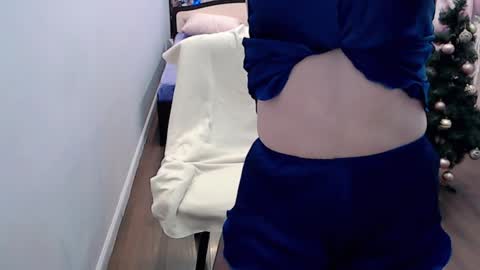 Snapshot of natalyaberd chatting on 12-13-24, 04:49 natalyaberd online show from 12-13-24, 04:49