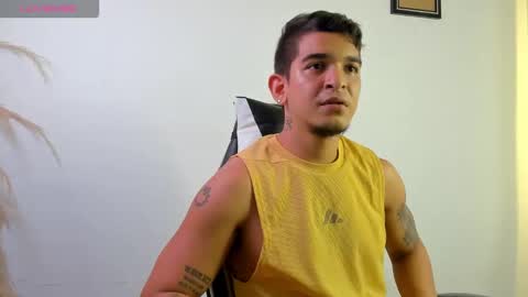 Snapshot of natan_77 chatting on 11-02-25, 01:52 natan_77 online show from 11-02-25, 01:52