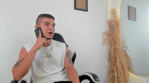 Snapshot of natan_77 chatting on 11-11-25, 02:39 natan_77 online show from 11-11-25, 02:39