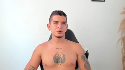 Snapshot of natan_77 chatting on 11-14-25, 03:00 natan_77 online show from 11-14-25, 03:00