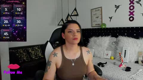 Snapshot of natasha__logan chatting on 12-17-24, 04:12 Natasha online show from 12-17-24, 04:12