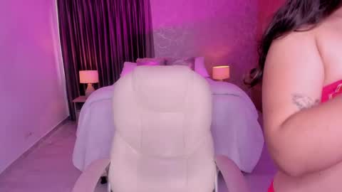 Natasha aniston1 online show from 06-01-26, 07:04