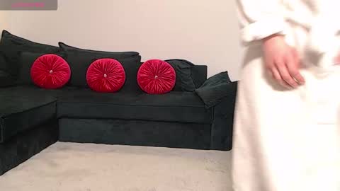 Naty  online show from 03-17-26, 09:29