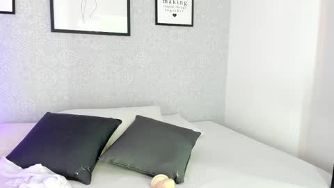 Snapshot of natasha_harpper chatting on 09-12-25, 11:32 Natasha online show from 09-12-25, 11:32