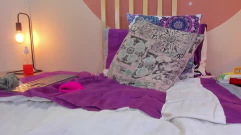 Snapshot of natasha_jurado chatting on 01-29-25, 03:33 N A T A S H A online show from 01-29-25, 03:33