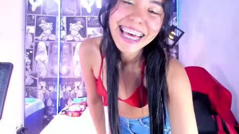 Snapshot of natasha_jurado chatting on 11-22-25, 10:20 N A T A S H A online show from 11-22-25, 10:20