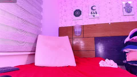 Snapshot of natasha_luna_ chatting on 01-30-25, 07:15 Natasha online show from 01-30-25, 07:15