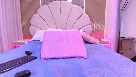 Snapshot of natasha_luna_ chatting on 11-13-25, 07:24 Natasha online show from 11-13-25, 07:24