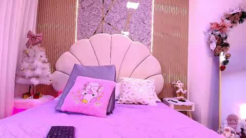 Snapshot of natasha_luna_ chatting on 11-24-25, 07:13 Natasha online show from 11-24-25, 07:13