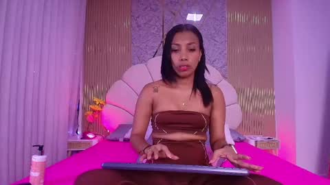 Natasha online show from 05-13-26, 07:22