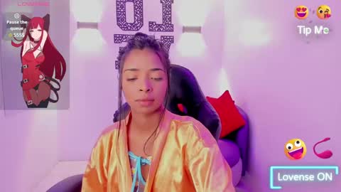 Snapshot of natasha_smith_ws chatting on 12-12-24, 08:21 Natasha online show from 12-12-24, 08:21