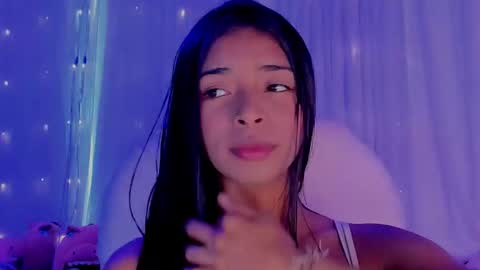 Snapshot of natasha_smith_ws chatting on 12-21-24, 10:19 Natasha online show from 12-21-24, 10:19