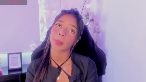 Snapshot of natasha_smith_ws chatting on 01-23-25, 01:56 Natasha online show from 01-23-25, 01:56