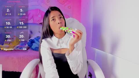 Snapshot of natasha_smith_ws chatting on 03-04-25, 06:29 Natasha online show from 03-04-25, 06:29