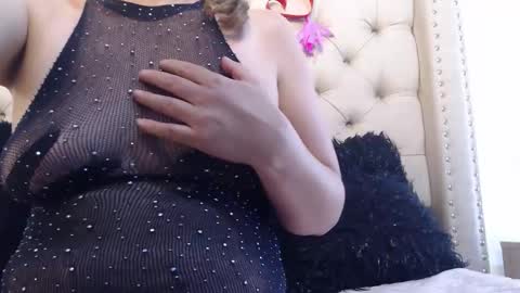 Natasha Claus online show from 02-16-26, 07:43