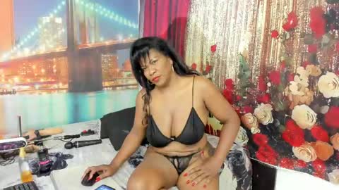 Snapshot of natashajimenez chatting on 06-07-26, 08:12 Natasha January 13 my Birthday online show from 06-07-26, 08:12