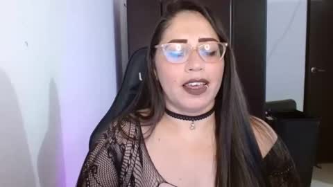 Snapshot of natashasmithe chatting on 09-24-25, 12:58 Natasha Smithe online show from 09-24-25, 12:58