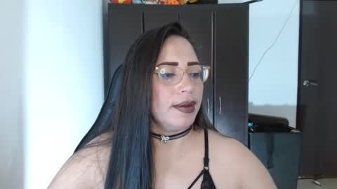 Snapshot of natashasmithe chatting on 10-09-25, 09:24 Natasha Smithe online show from 10-09-25, 09:24