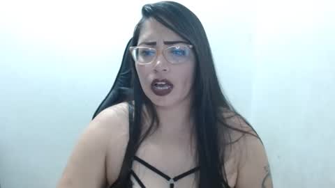 Snapshot of natashasmithe chatting on 11-09-25, 12:53 Natasha Smithe online show from 11-09-25, 12:53