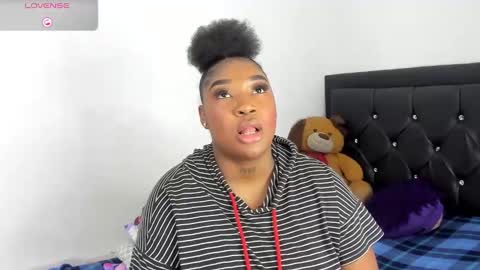 Snapshot of natassha_brown chatting on 12-13-24, 02:43 Natassha online show from 12-13-24, 02:43