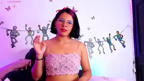 Snapshot of nath_redrex chatting on 10-20-25, 11:16 Nath online show from 10-20-25, 11:16