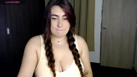 Snapshot of nath_wc chatting on 01-12-25, 03:07 nath online show from 01-12-25, 03:07