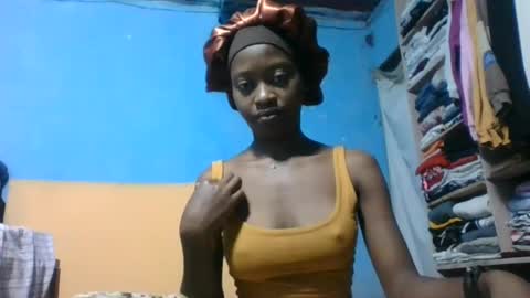 nathalia069 online show from 06-13-26, 03:48