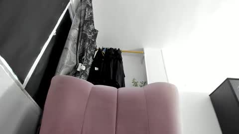     NATHALIA online show from 11-25-25, 04:40