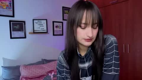 Nathalia Ramirez online show from 02-05-26, 02:38