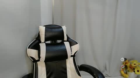 nathalia_starxxx online show from 11-24-25, 08:58