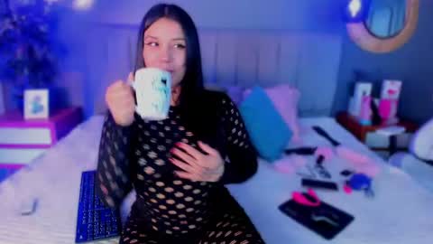 nathalia stone  online show from 07-02-26, 03:34