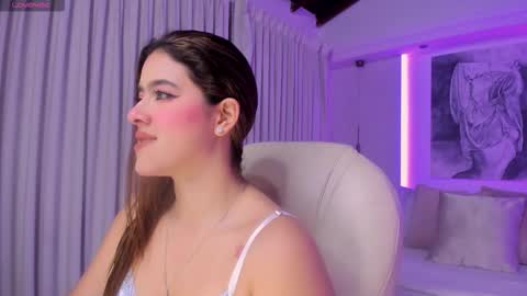 NATHALIE online show from 12-20-25, 11:06