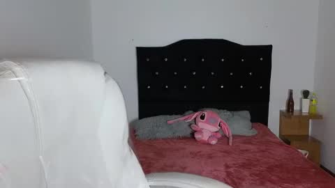 Snapshot of nathaly_blue chatting on 02-27-25, 07:26 nathaly_blue online show from 02-27-25, 07:26