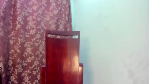 Nathaly online show from 12-19-25, 08:05