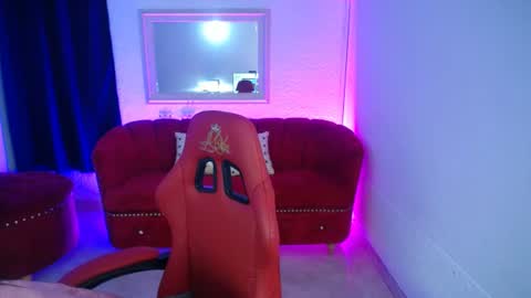 Snapshot of nathaly_sweet23 chatting on 06-22-26, 12:13 Nathaly sweet online show from 06-22-26, 12:13