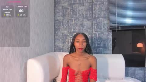 Snapshot of nathalyleen chatting on 02-19-26, 04:19 online show from 02-19-26, 04:19