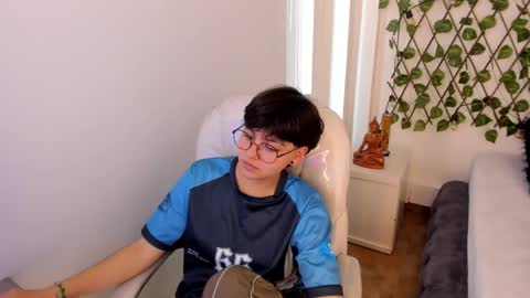 Snapshot of nathalyy_ds chatting on 12-02-25, 08:04 nathalyy_ds online show from 12-02-25, 08:04