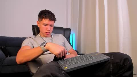 Nathan online show from 10-02-25, 08:16