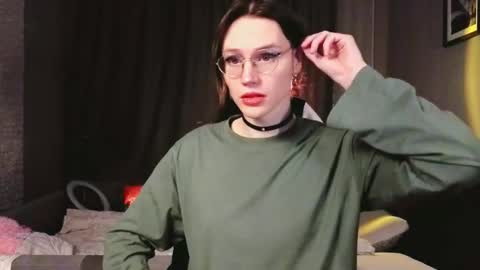 This name is so sexy you cant pronounce it. online show from 02-20-26, 01:46