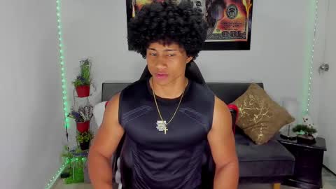 Snapshot of nathan_sexy247 chatting on 02-18-25, 10:49 Nathan online show from 02-18-25, 10:49