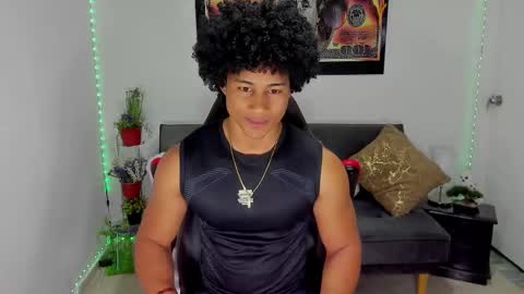 Snapshot of nathan_sexy247 chatting on 02-20-25, 11:20 Nathan online show from 02-20-25, 11:20