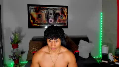 Snapshot of nathan_sexy247 chatting on 11-09-25, 10:52 Nathan online show from 11-09-25, 10:52